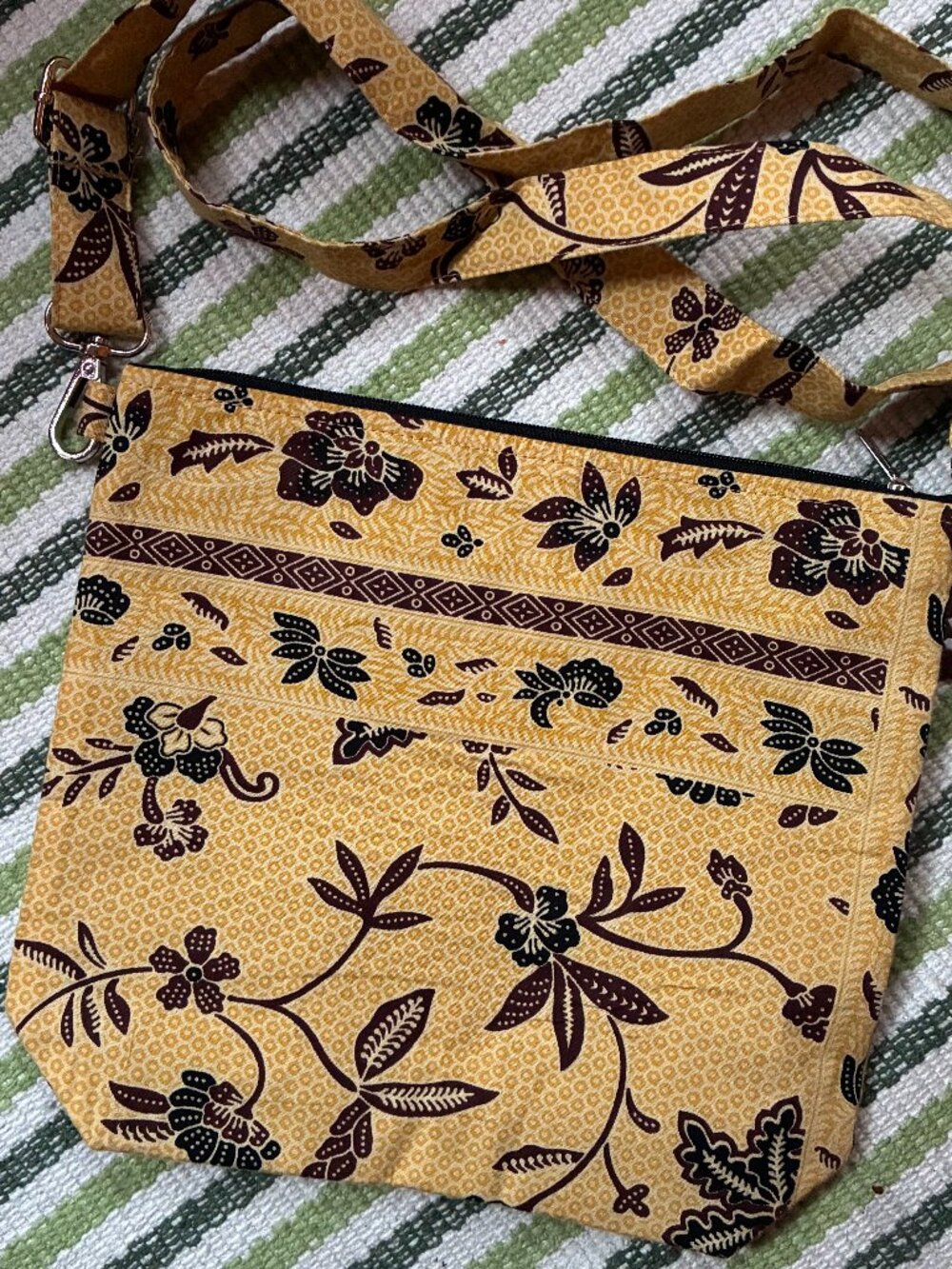 NWOT Yellow Batik Crossbody from Malaysia